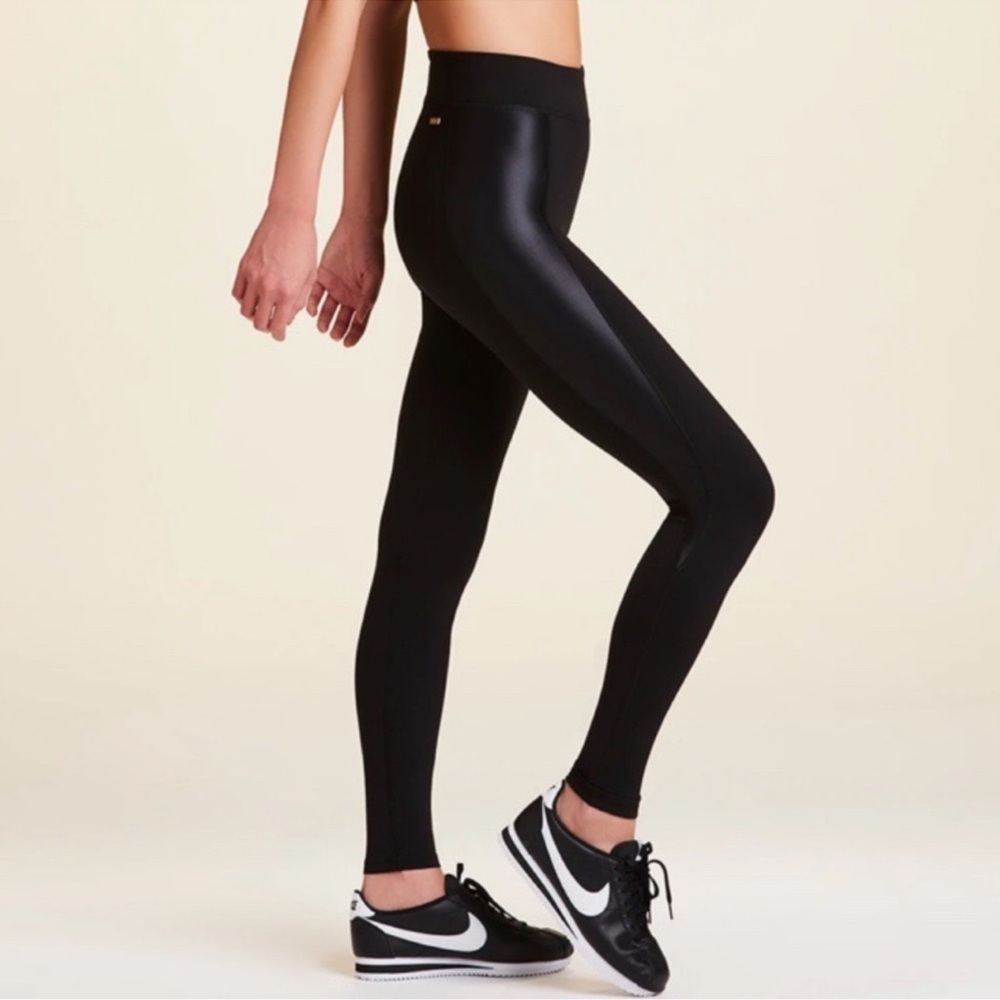 Alala All Day Tights in Black liquid